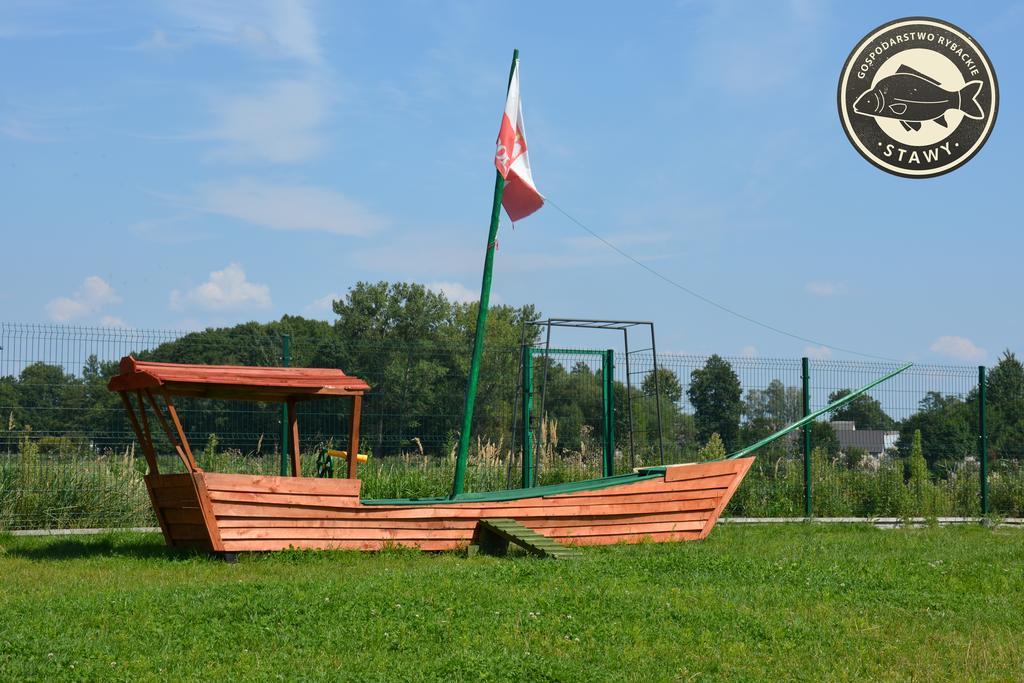 Gospodarstwo Rybackie Stawy Imielno  Exterior photo